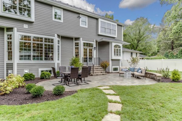 Concrete Patio Landscaping in Mesa