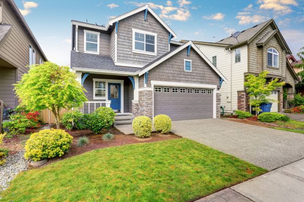 Curb Appeal Landscaping in Mesa